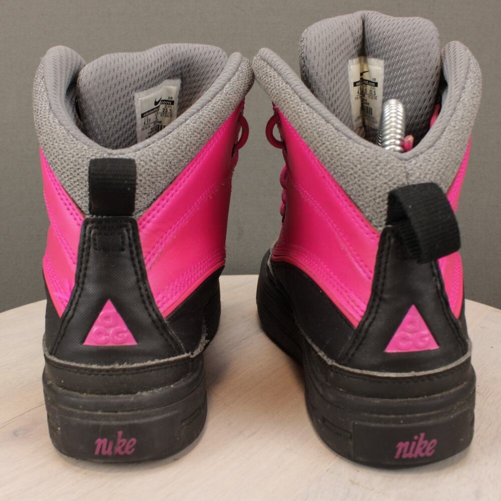 Nike ACG Winter Boots Youth 4.5Y Womens 6 Pink Gray Duck Boots - Picture 6 of 9